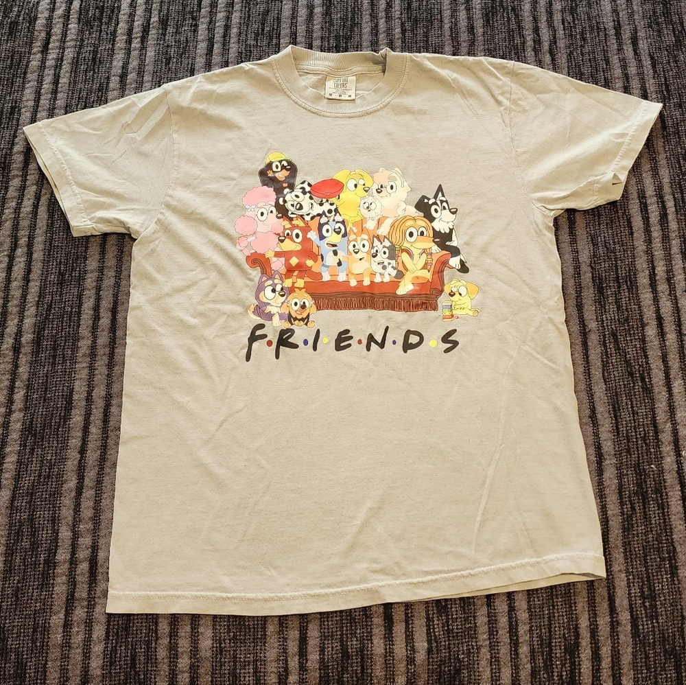Bluey x Friends mash-up screen print tshirt - Picture 3 of 3